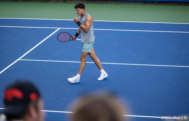 几乎无法形 几乎无法形