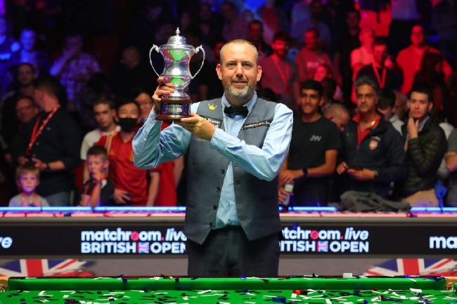 的表现恰好 的表现恰好