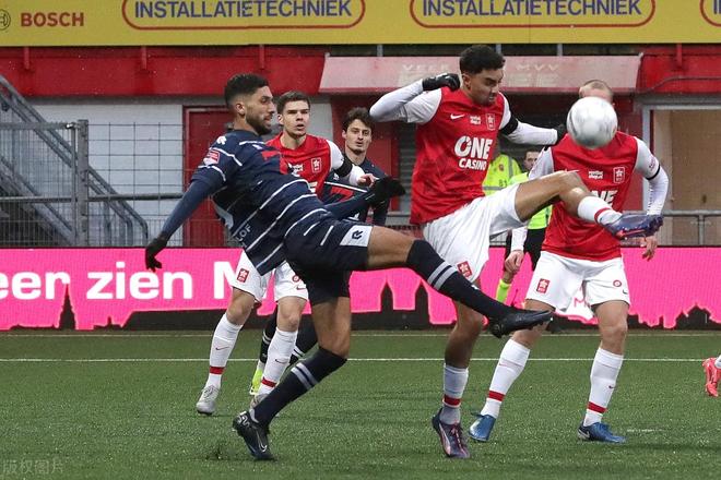 以数据闭环 以数据闭环